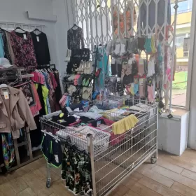 Sprzedam biznes - sklep chemiczno-odzieżowy