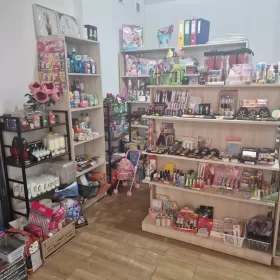 Sprzedam biznes - sklep chemiczno-odzieżowy